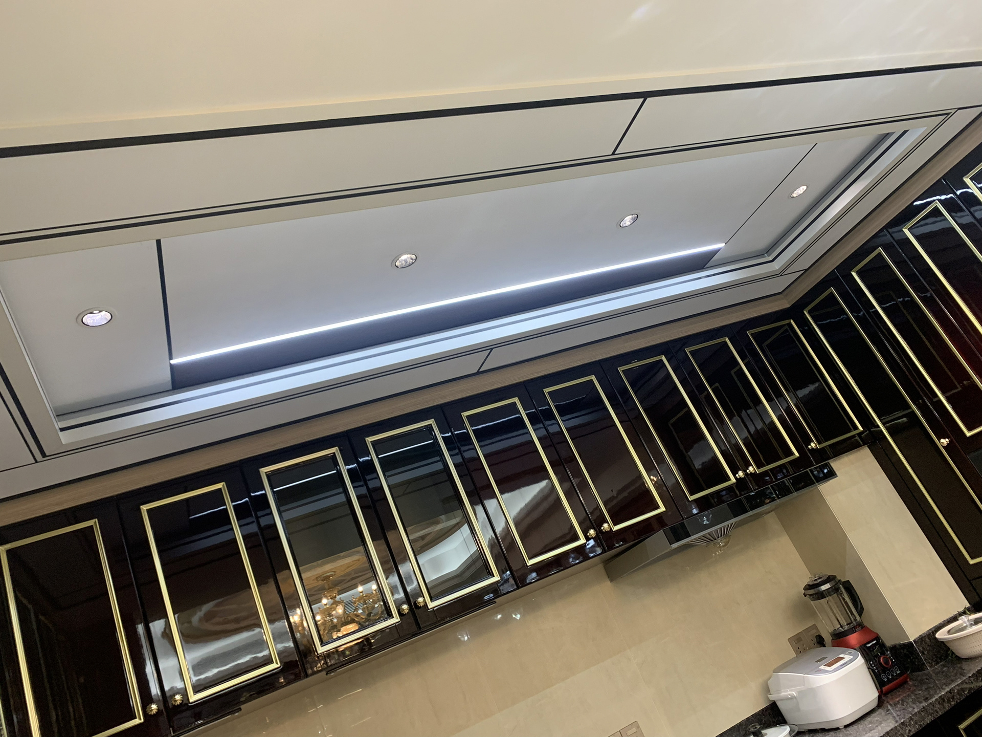 色彩與石材：為您的家居空間創造奇跡
